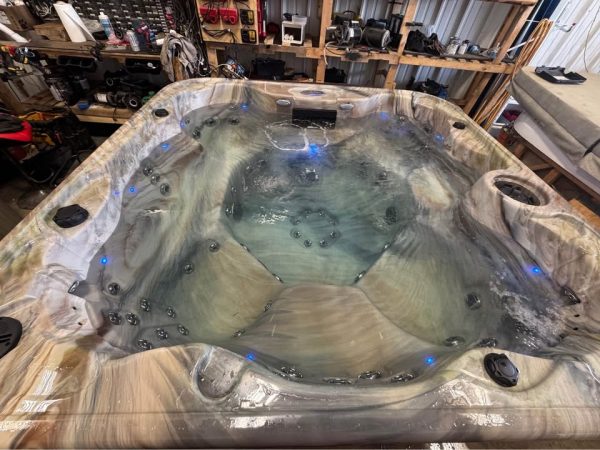2016 HoT Tub Coast Northwinds