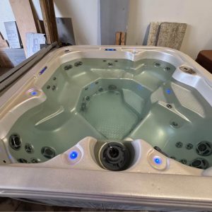 Pacific Spa Used Hot Tub